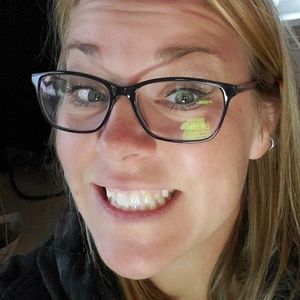 Meet your Posher, Mandy